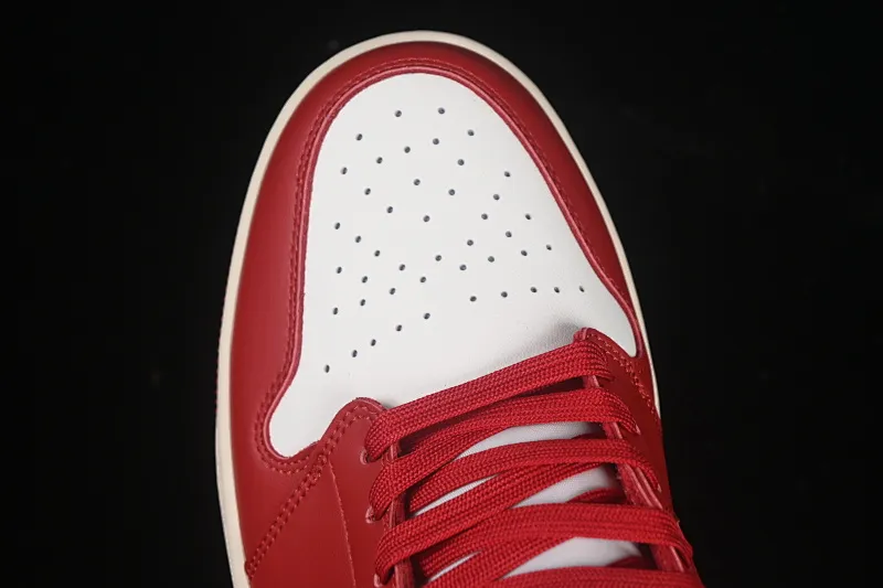 All categories Air Jordan Jordan series basketball shoes Air Jordan 1 Mid Air Jordan 1 Mid AJ1 Joe 1 China Red Mid-top cultural and casual sneakers HJ9337-106